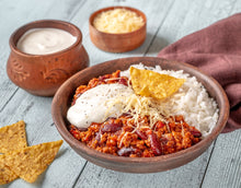 Cargar imagen en el visor de la galería, Chili con Carne Frijol Bayo (Congelado)